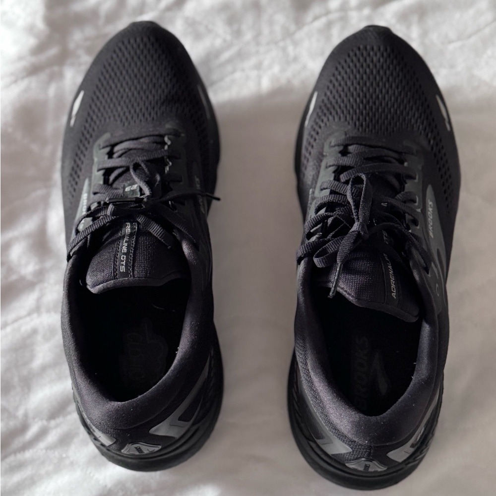 Brooks Adrenaline GTS 23 Running Shoes – Men’s 12 Wide (2E) – Black